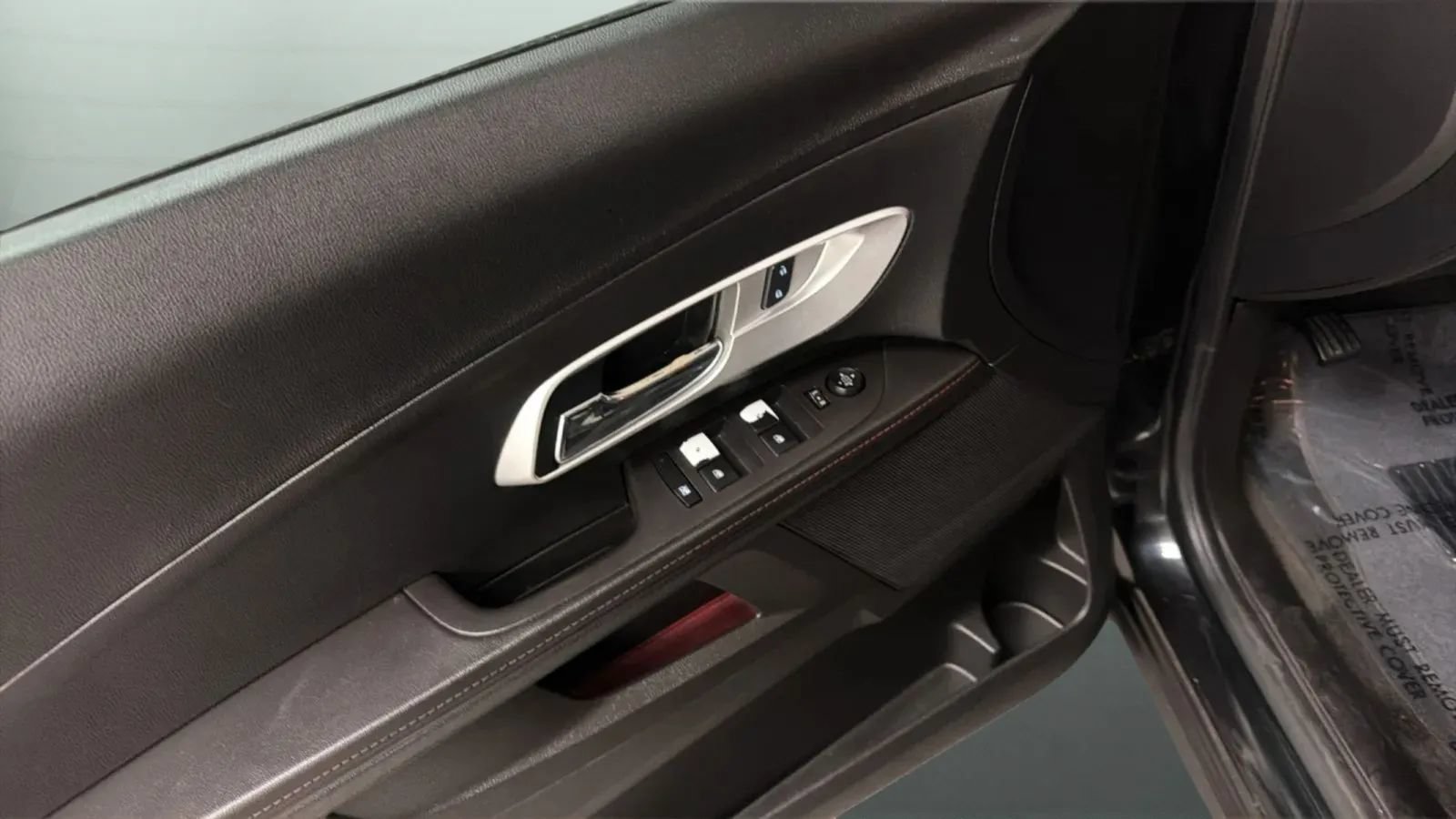 Used 2015 Chevrolet Equinox LT w/ Driver Convenience Package FWD image 17