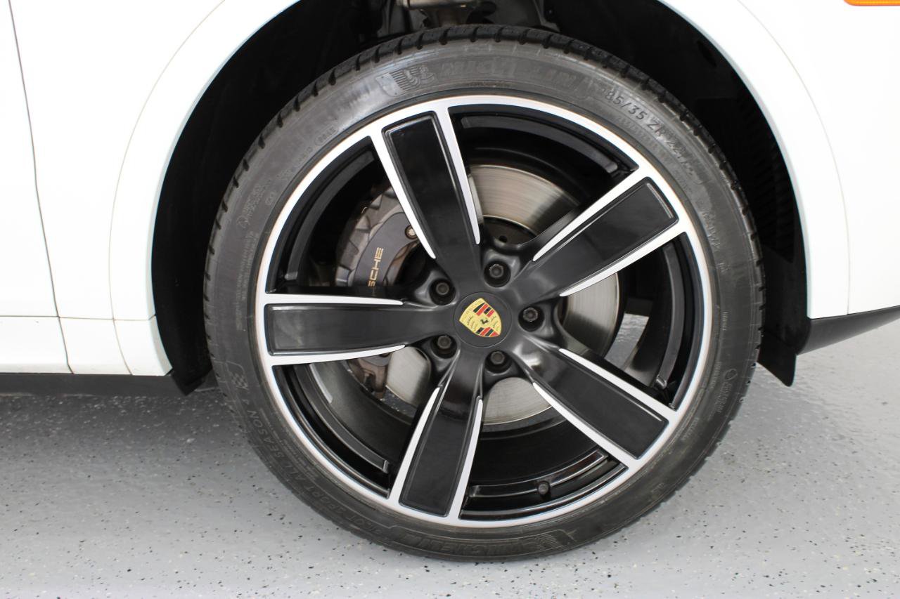 Used 2021 Porsche Cayenne image 81