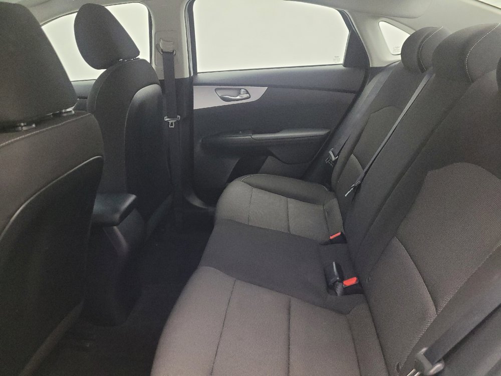 Used 2023 Kia Forte LXS w/ LXS Technology Package FWD image 18
