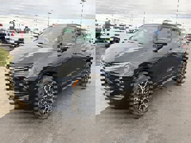 New 2025 Chevrolet Blazer RS w/ Driver Confidence II Package image 7