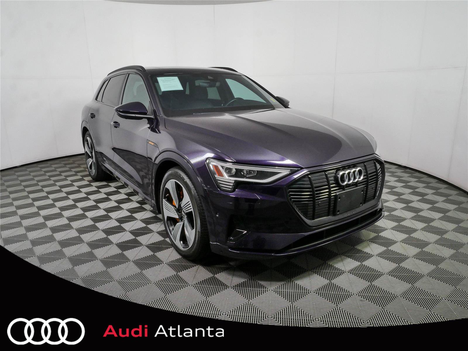 Used 2023 Audi e-tron Premium Plus w/ Premium Plus Package