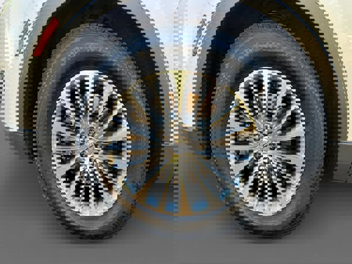 Used 2017 Lincoln MKX Select w/ Select Plus Package image 28