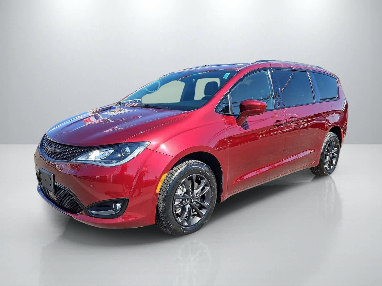 Used 2020 Chrysler Pacifica Touring-L AWD/4WD image 5
