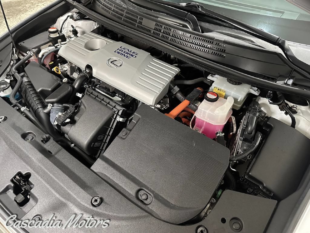 Used 2015 Lexus CT 200h w/ Seat Comfort Package FWD image 35