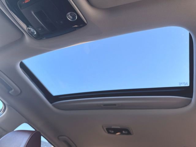 Used 2022 Kia Seltos SX w/ Sunroof Package image 19