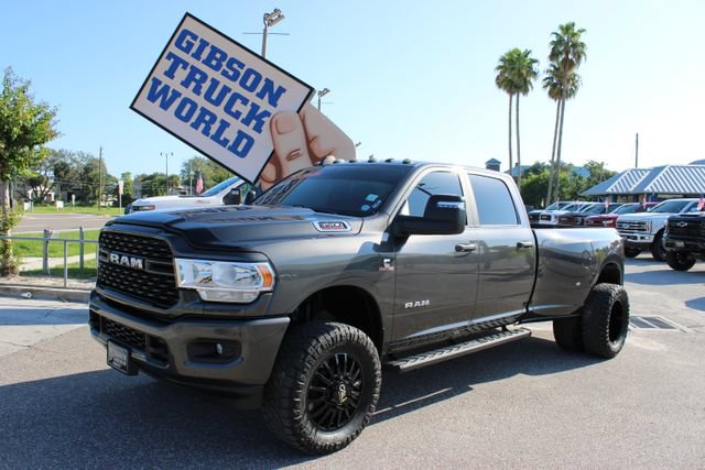 Used 2024 RAM 3500 Big Horn AWD/4WD image 1