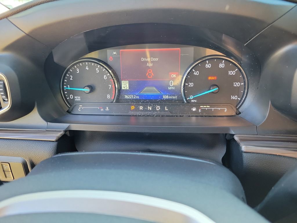 Used 2023 Ford Explorer Limited w/ Equipment Group 301A image 21