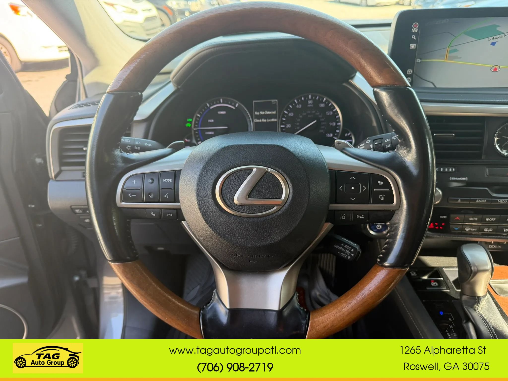 Used 2020 Lexus RX 450hL AWD w/ Premium Package image 10