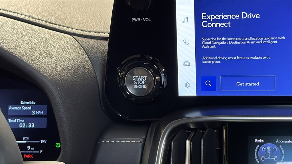 New 2025 Lexus LX 600 4WD w/ Luxury Package image 23