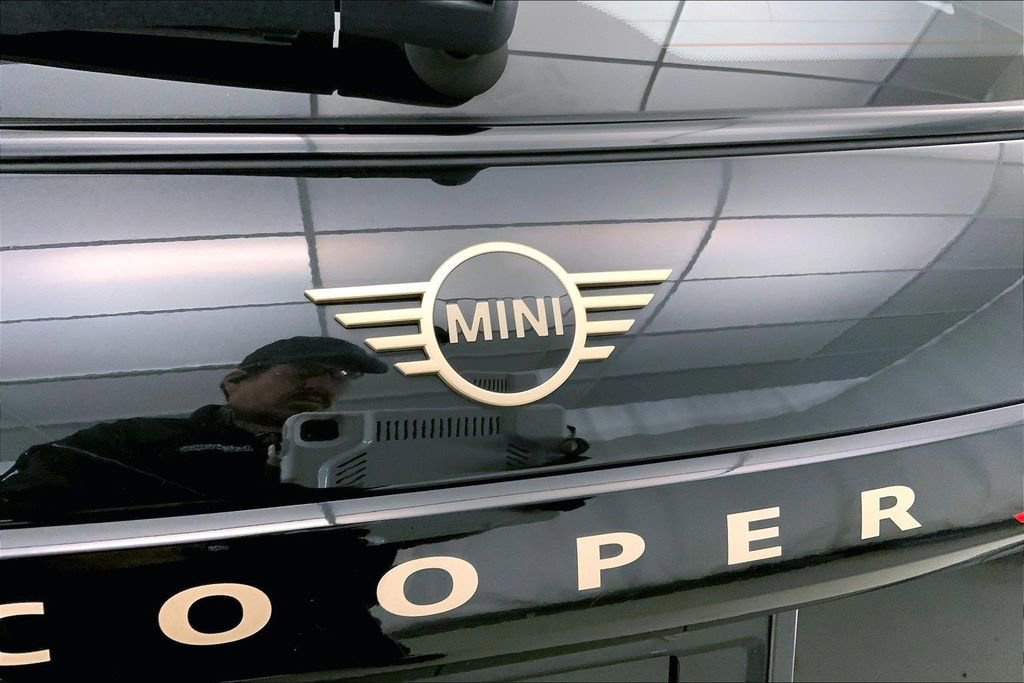 Used 2025 MINI Cooper S image 7