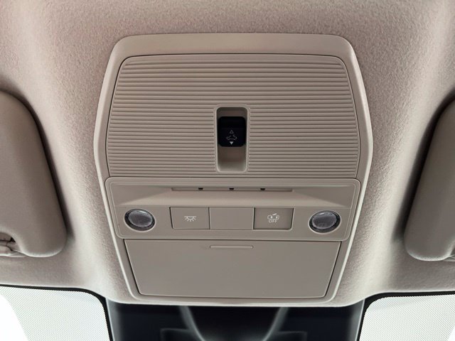 New 2027 Nissan Sentra SR w/ SR Premium Package FWD image 34