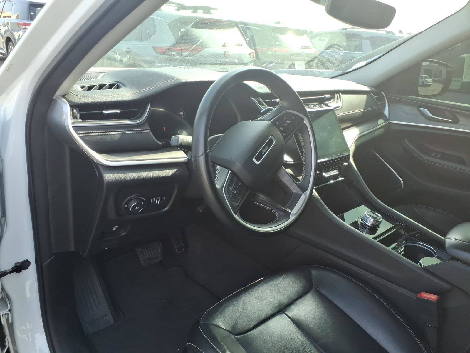 Used 2021 Jeep Grand Cherokee L Limited RWD image 5