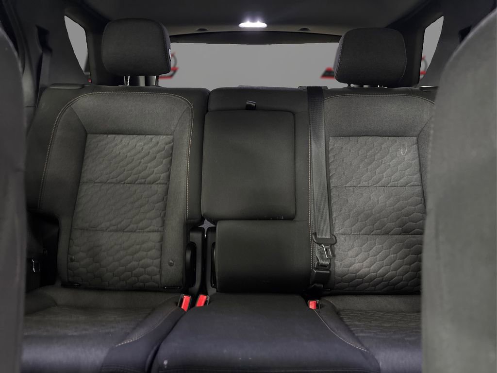 Used 2019 Chevrolet Equinox LT w/ LPO, Cargo Package image 18
