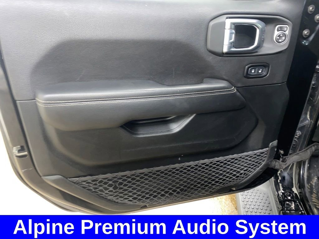 Used 2021 Jeep Wrangler Unlimited Sahara w/ Uconnect 4C Nav & Sound Group image 9