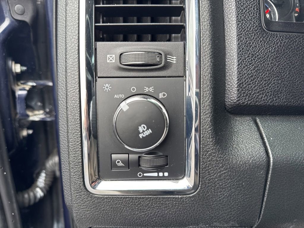 Used 2015 RAM 2500 Laramie w/ Convenience Group image 55