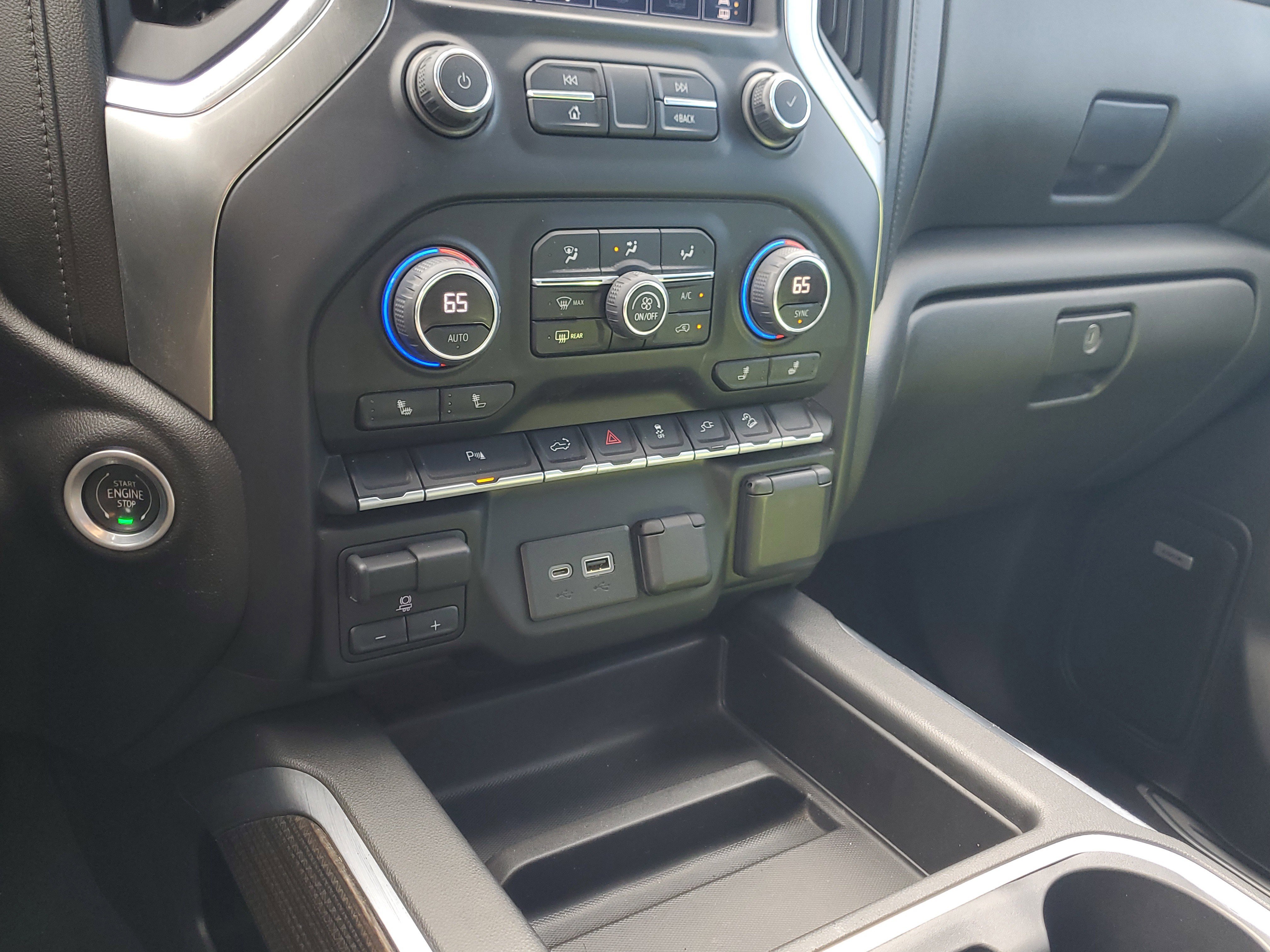 Used 2022 Chevrolet Silverado 1500 LT Trail Boss w/ LT Trail Boss Premium Package image 28