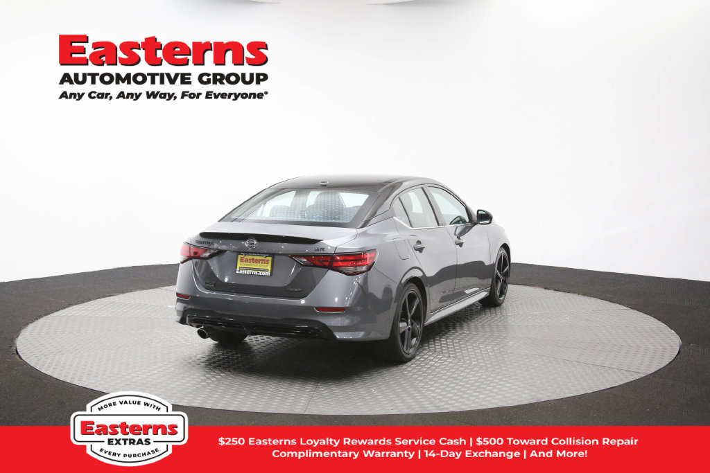 Used 2023 Nissan Sentra SR w/ Midnight Edition Package FWD image 41