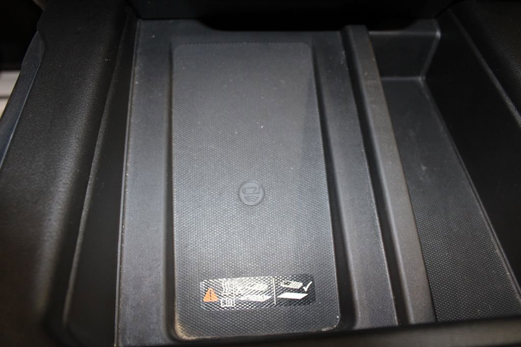 Used 2023 GMC Sierra 3500 Denali w/ Denali Ultimate Package image 51