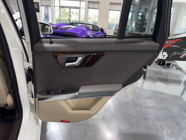 Used 2015 Mercedes-Benz GLK 350 2WD image 60