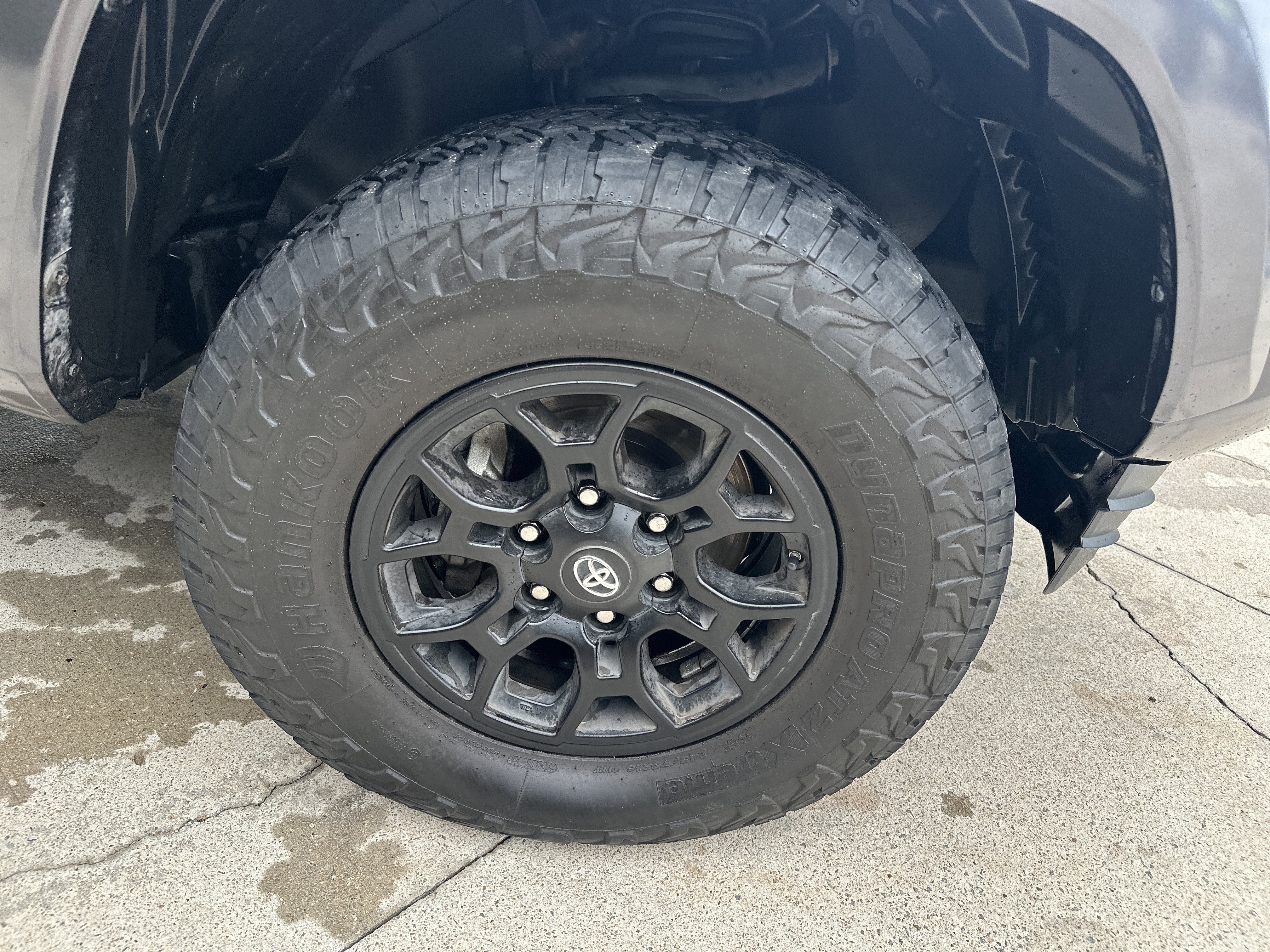Used 2021 Toyota Tacoma SR5 w/ Technology Package AWD/4WD image 34