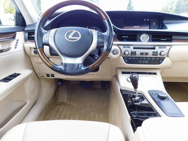 Used 2015 Lexus ES 350 image 17