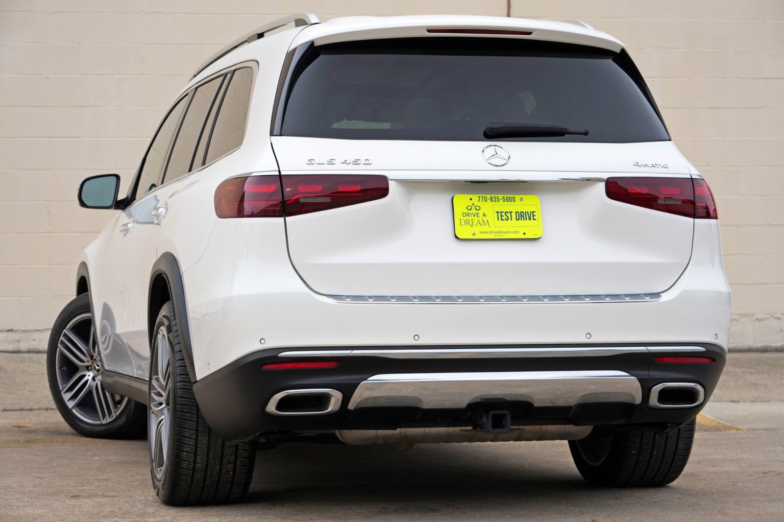 Used 2024 Mercedes-Benz GLS 450 4MATIC image 6