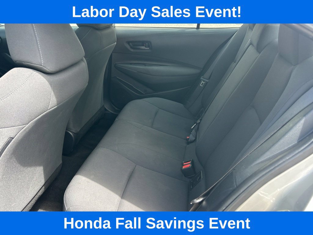 Used 2022 Toyota Corolla LE FWD image 11