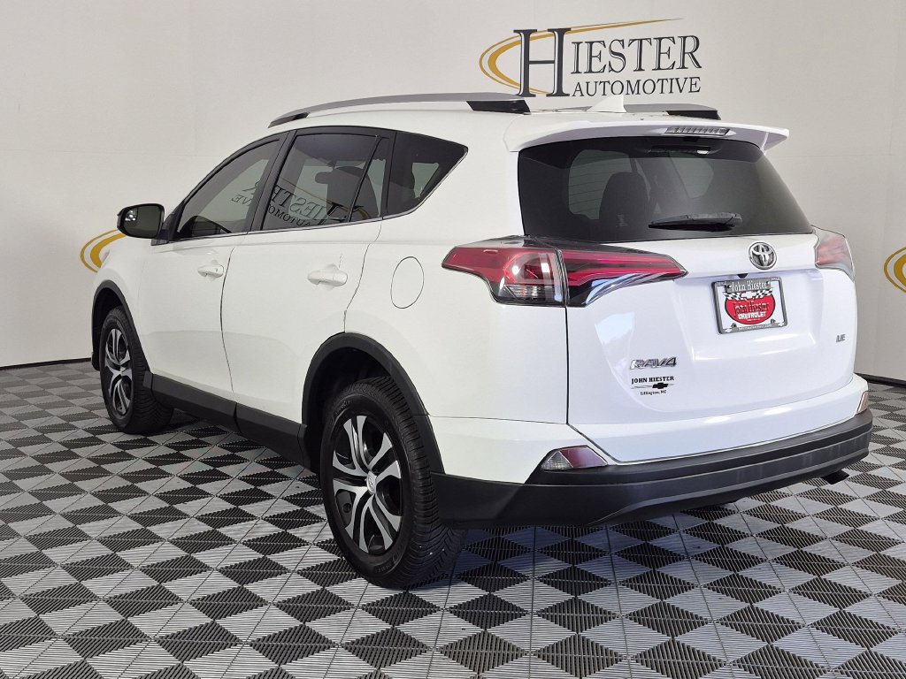 Used 2016 Toyota RAV4 LE FWD image 6