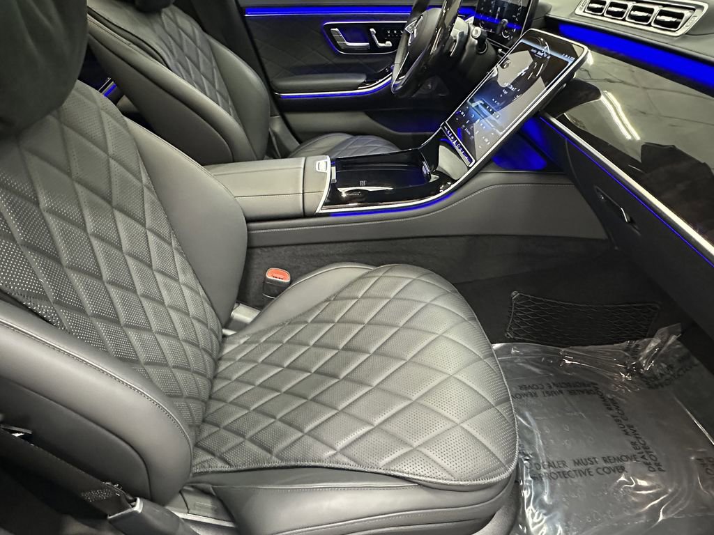 Certified 2025 Mercedes-Benz S 580e 4MATIC Sedan image 15