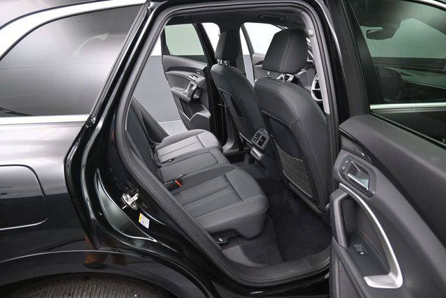 Certified 2025 Audi Q5 Premium Plus w/ Premium Plus AWD/4WD image 34