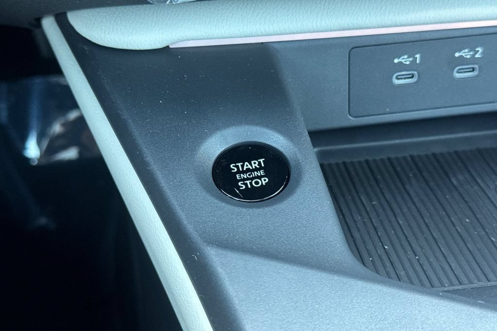 New 2026 Nissan Sentra SL w/ Floor Mat Package FWD image 18
