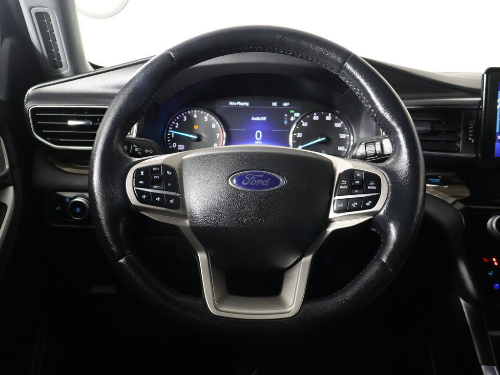 Used 2022 Ford Explorer Limited w/ Equipment Group 301A RWD image 42