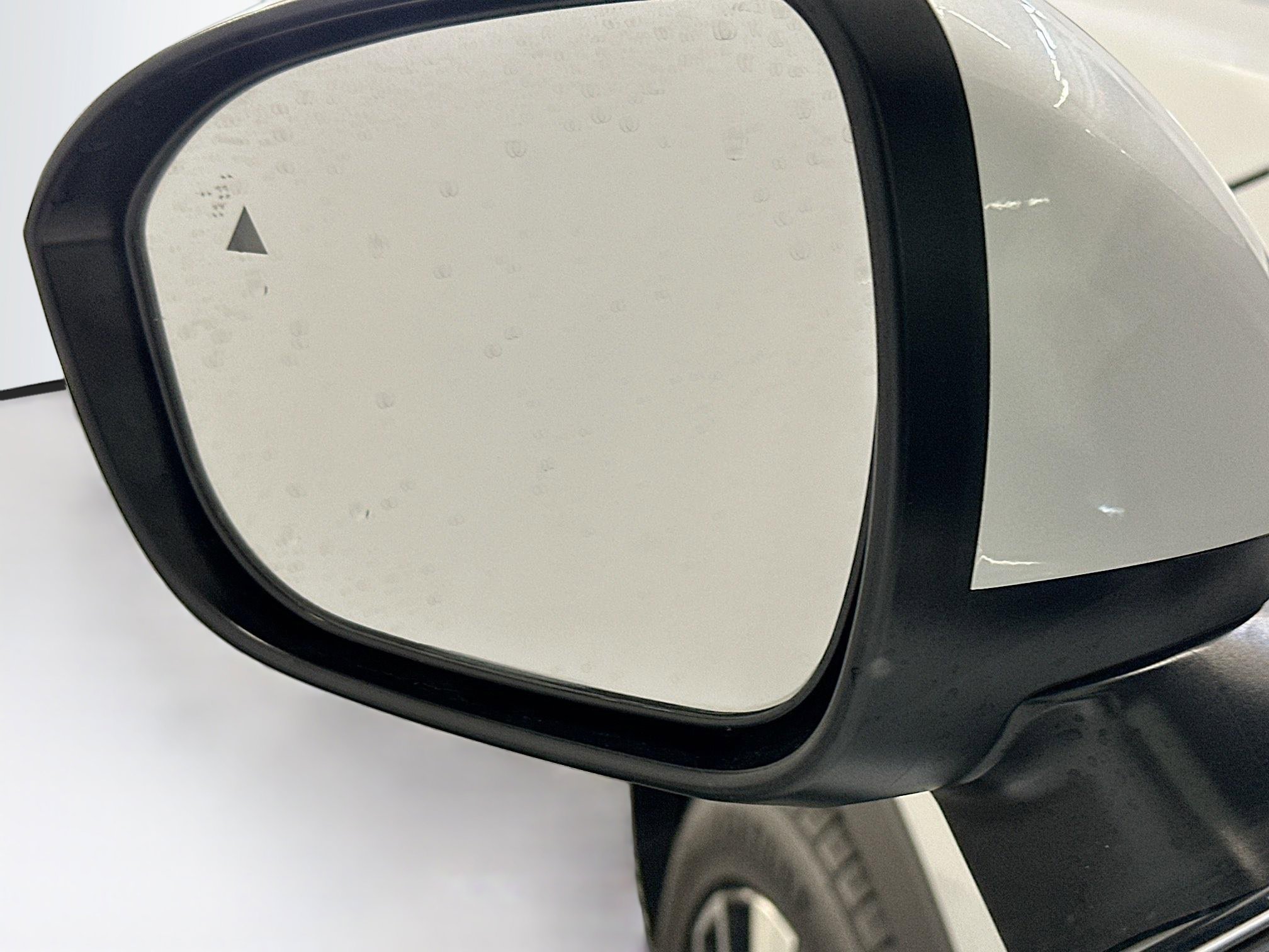 Used 2025 Mitsubishi Outlander SEL image 16