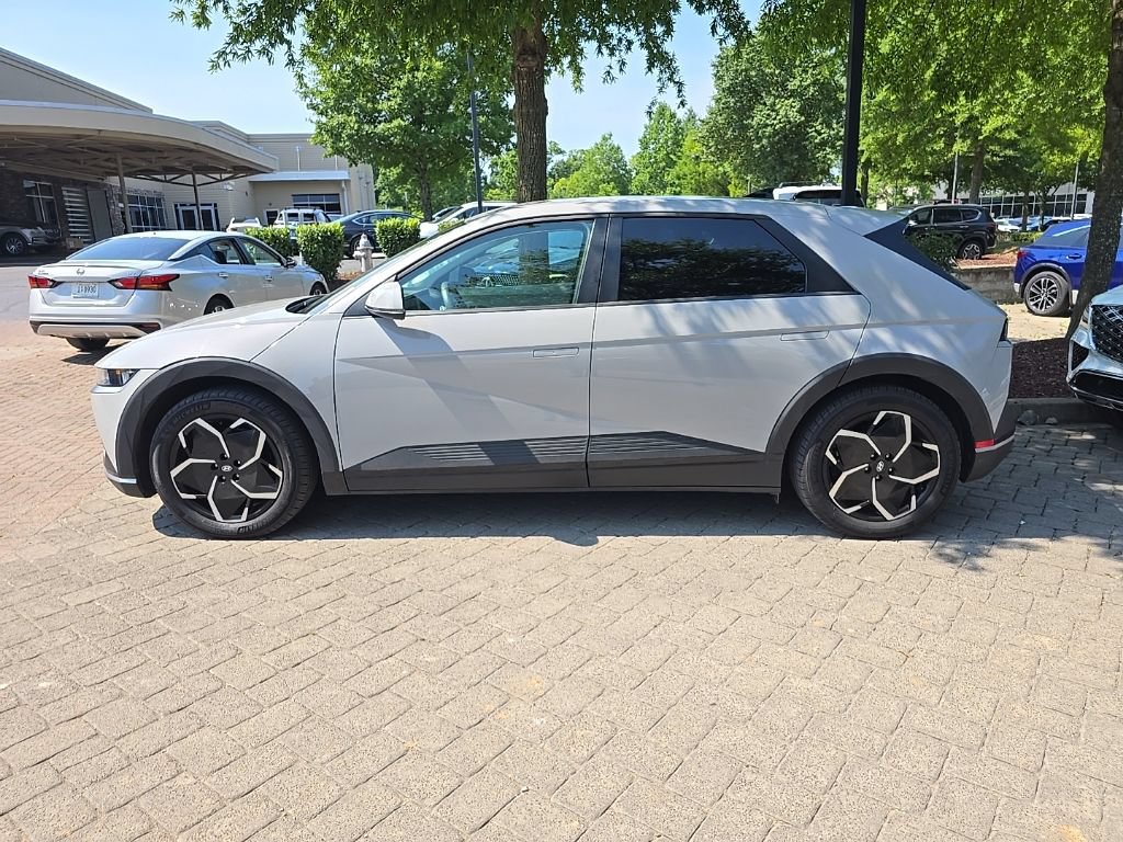 Used 2024 Hyundai Ioniq 5 SEL AWD/4WD image 5