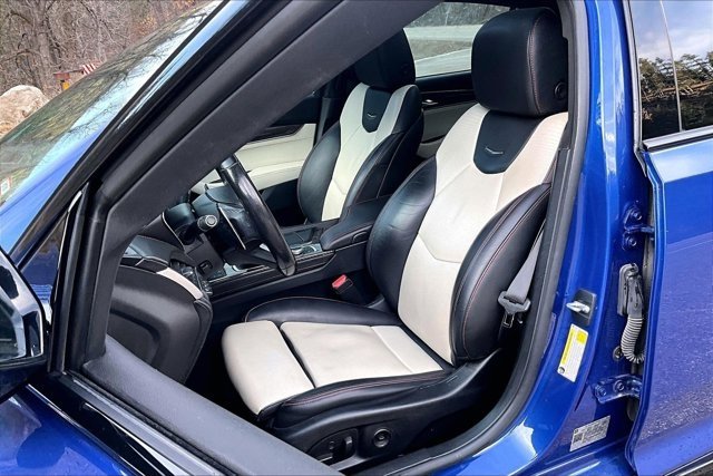 Used 2020 Cadillac CT5 V w/ Premium Package image 20