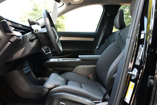 Certified 2025 Volvo EX90 Ultra AWD/4WD image 11