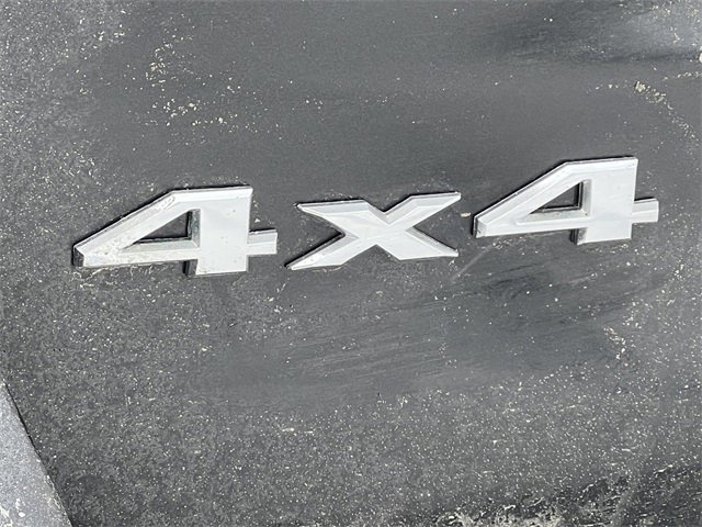 Used 2014 Jeep Grand Cherokee Limited image 2