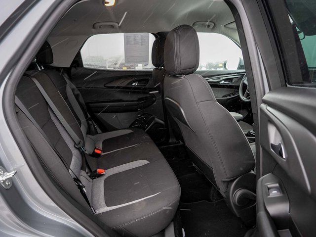 Used 2025 Chevrolet TrailBlazer LT image 17