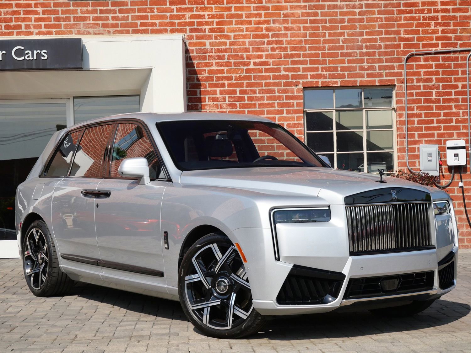 Used 2026 Rolls-Royce Cullinan Black Badge AWD/4WD image 20