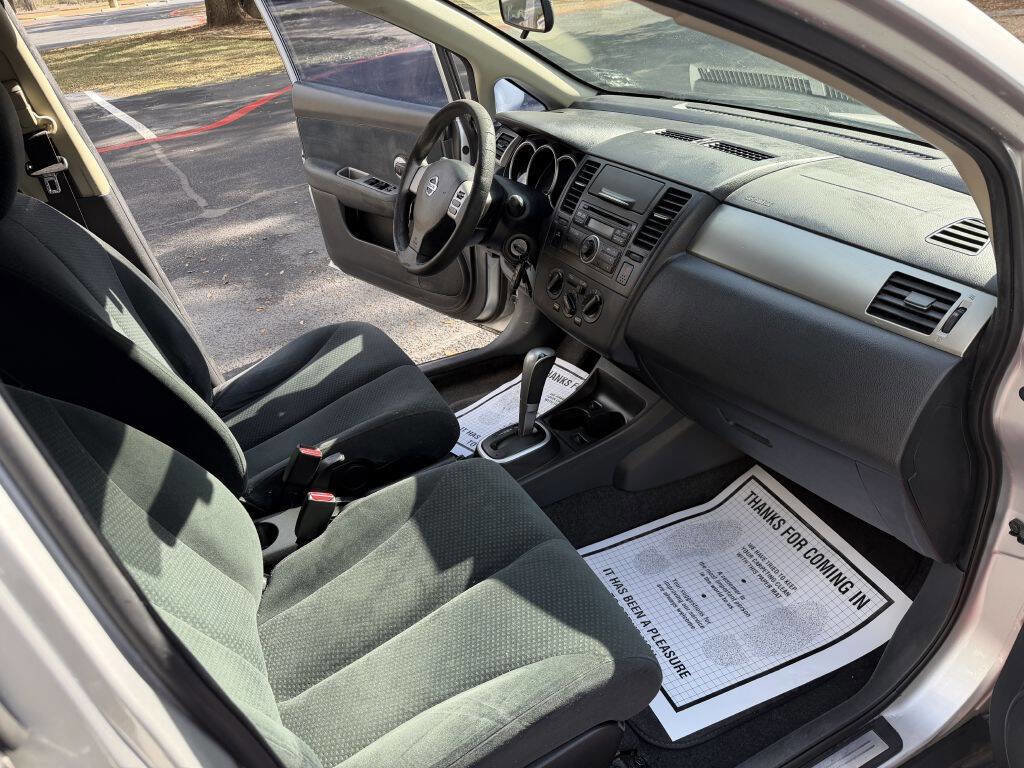 Used 2011 Nissan Versa 1.8 S w/ PWR Plus Pkg image 18