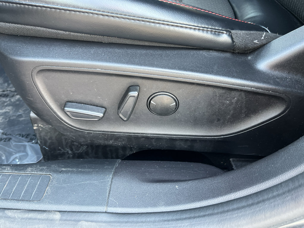 Used 2023 Ford Escape ST-Line image 30