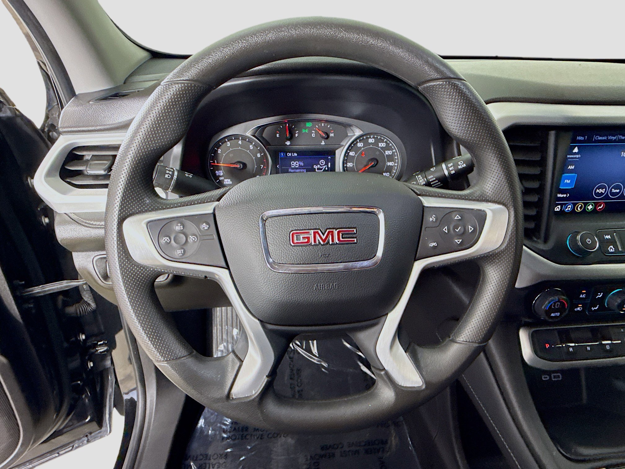 Used 2023 GMC Acadia SLE w/ Driver Convenience Package image 11