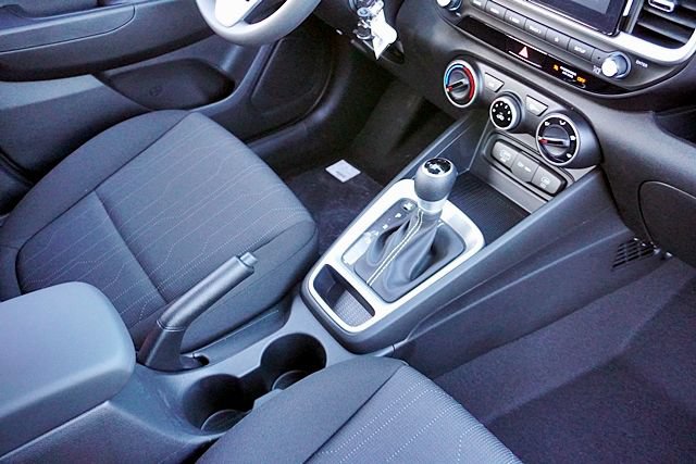 New 2026 Hyundai Venue SE FWD image 13