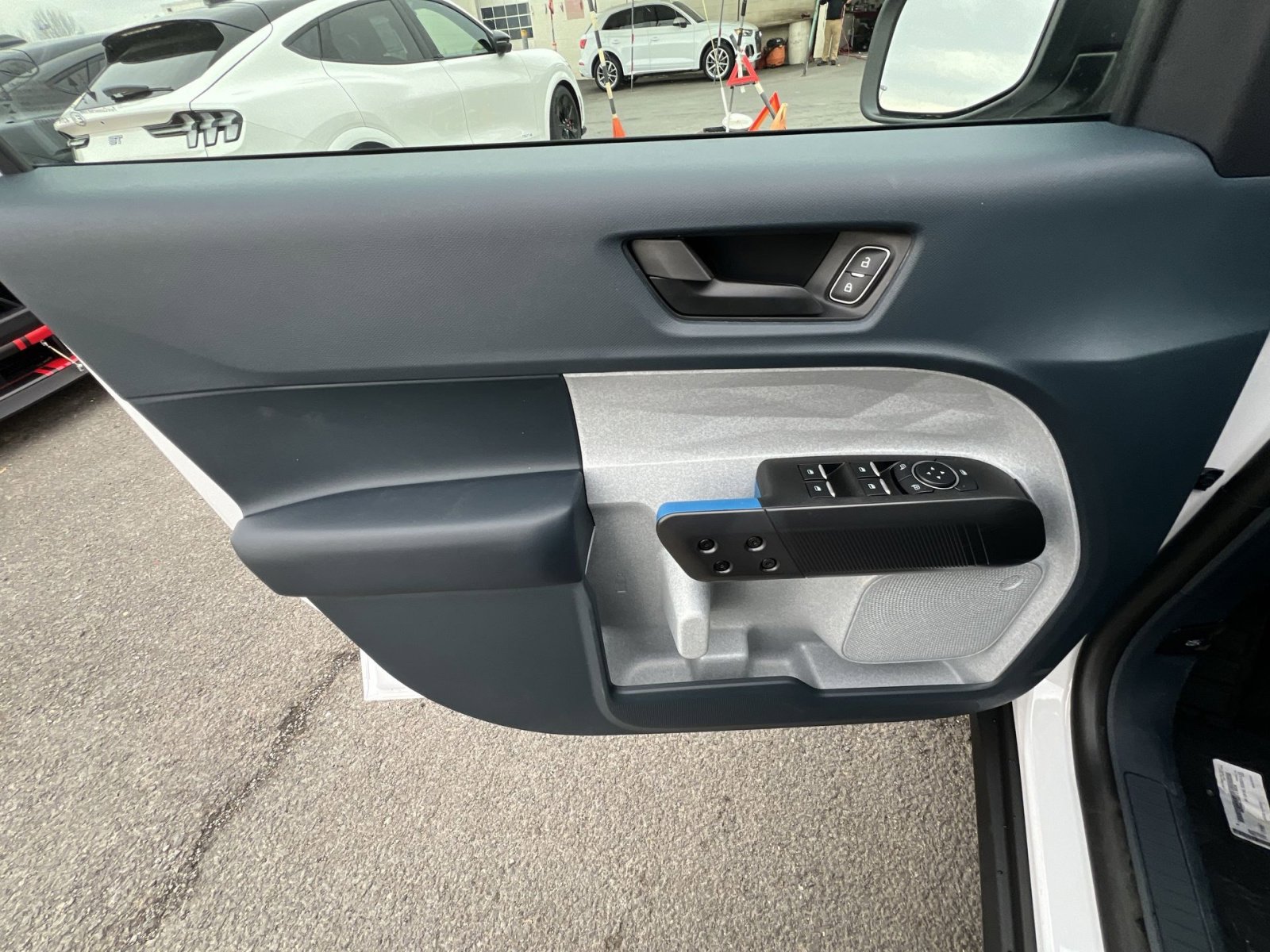 New 2026 Ford Maverick XLT image 15