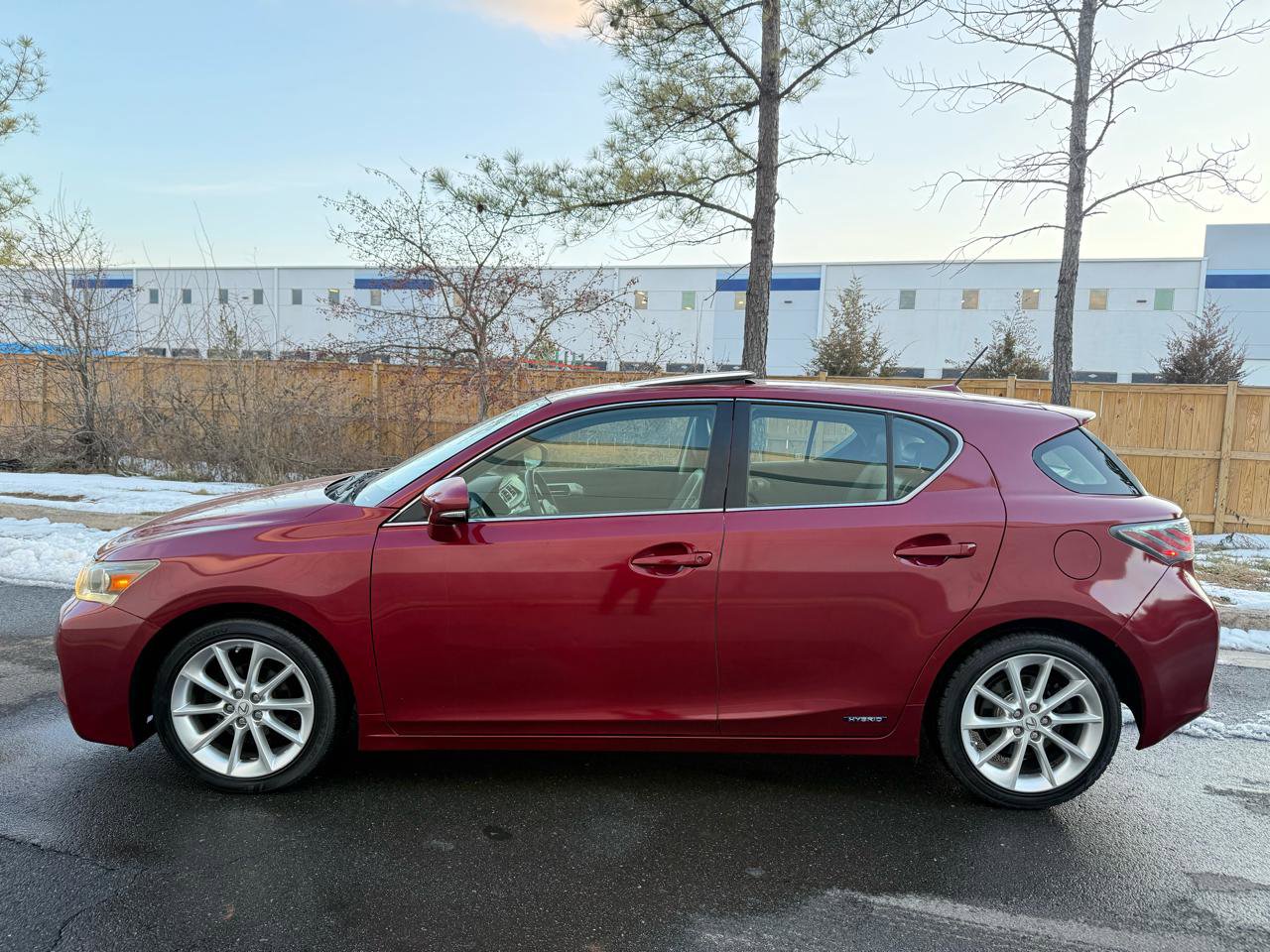 Used 2013 Lexus CT 200h w/ Premium Pkg w/Navigation image 9