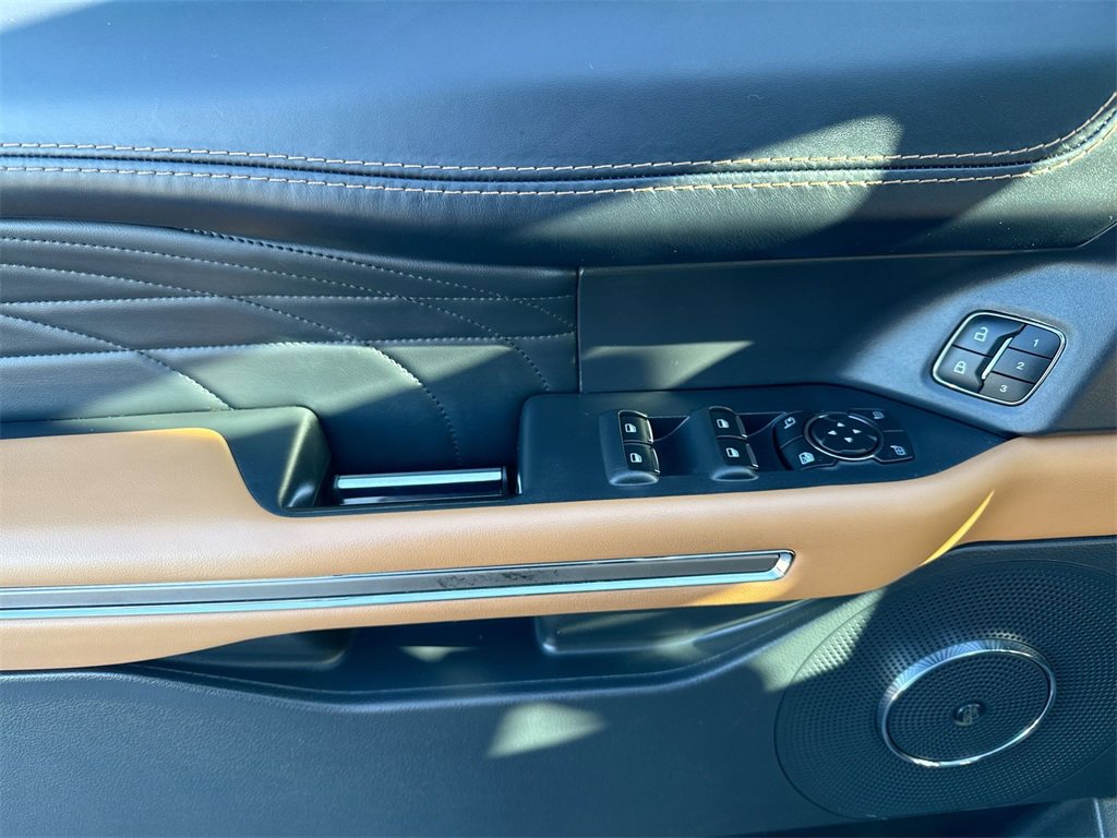 Used 2022 Ford Expedition Max Platinum image 15