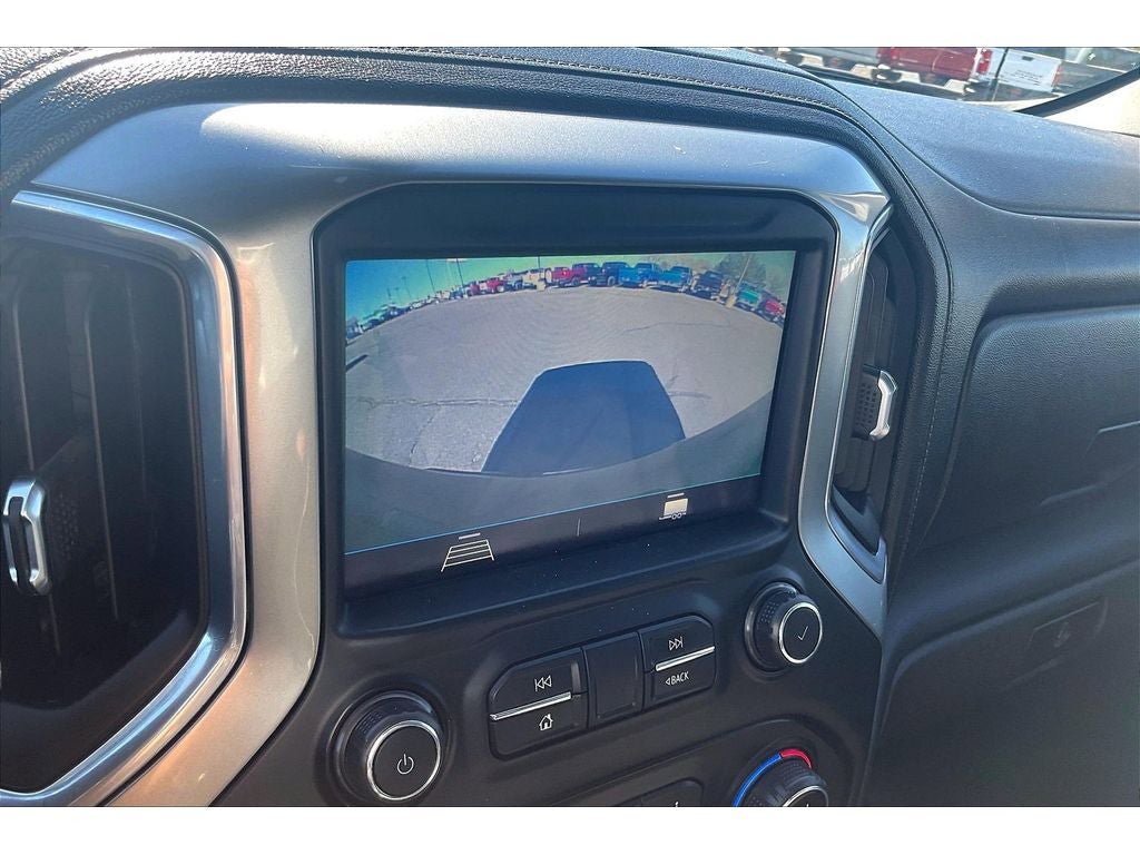 Used 2021 Chevrolet Silverado 1500 LT AWD/4WD image 23