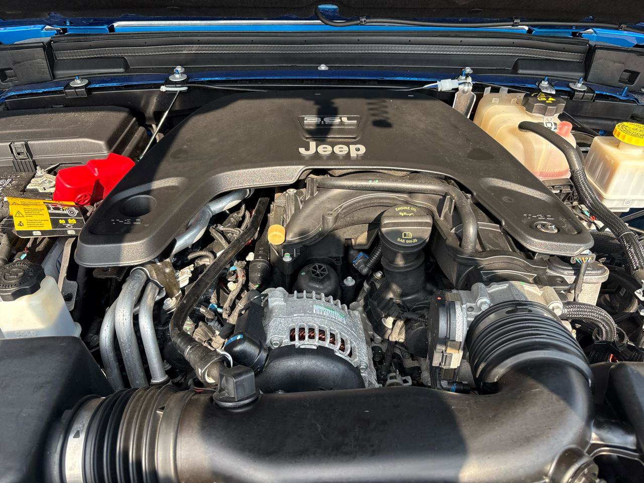 Used 2021 Jeep Gladiator Sport AWD/4WD image 19