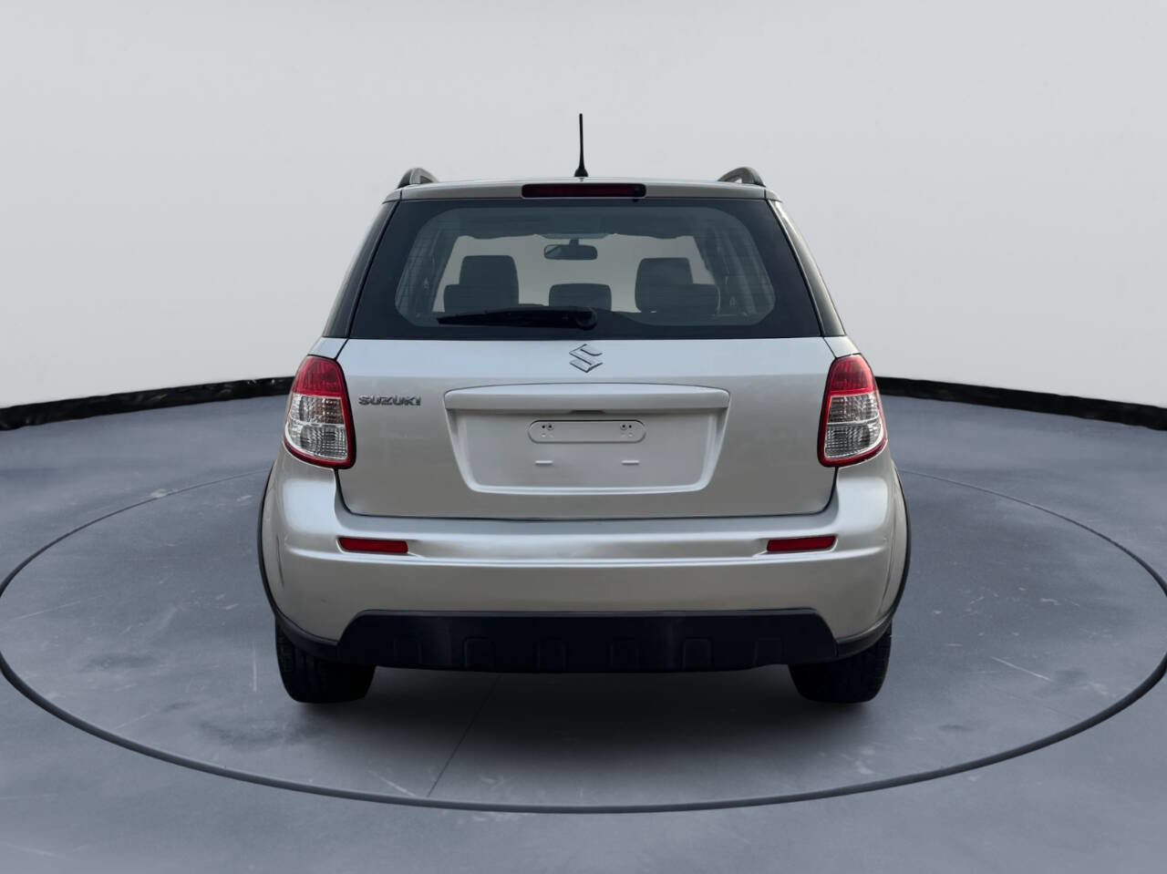 Used 2010 Suzuki SX4 Base 4dr Crossover CVT image 7