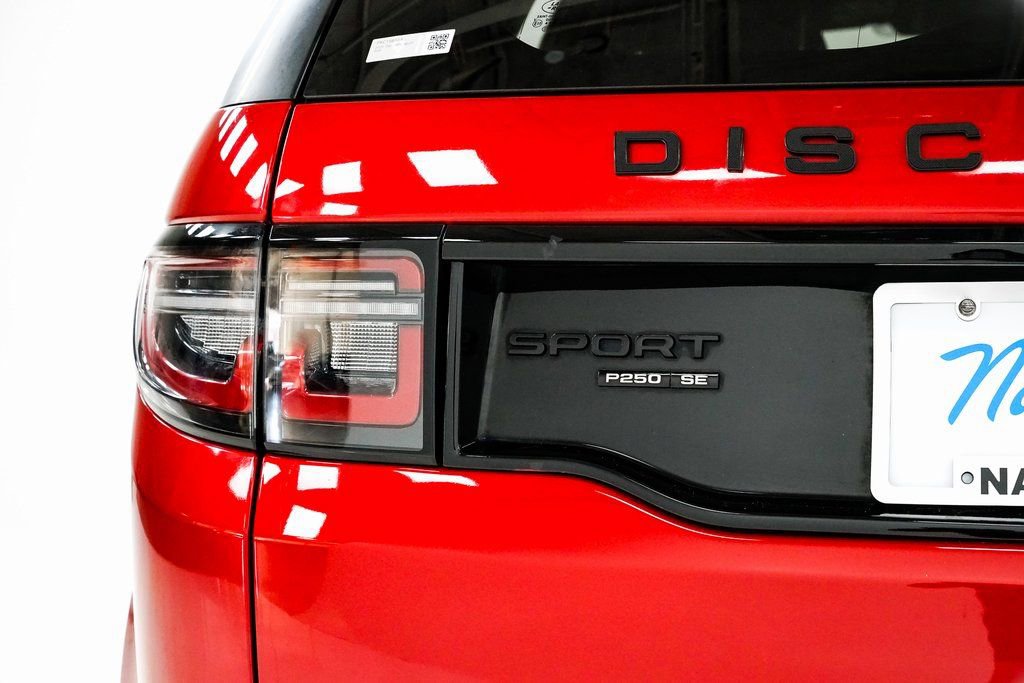Used 2020 Land Rover Discovery Sport SE R-Dynamic image 27